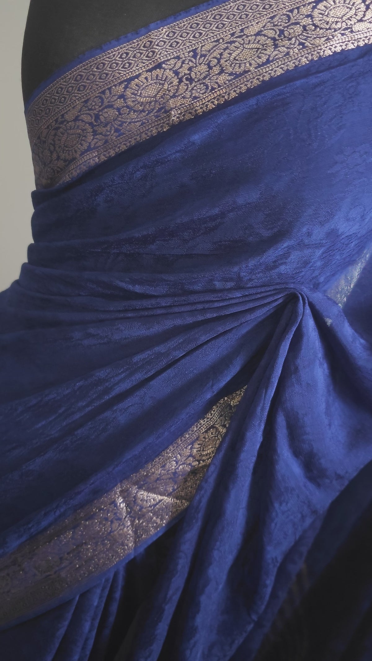 Sapphire Glow Soft Chinon