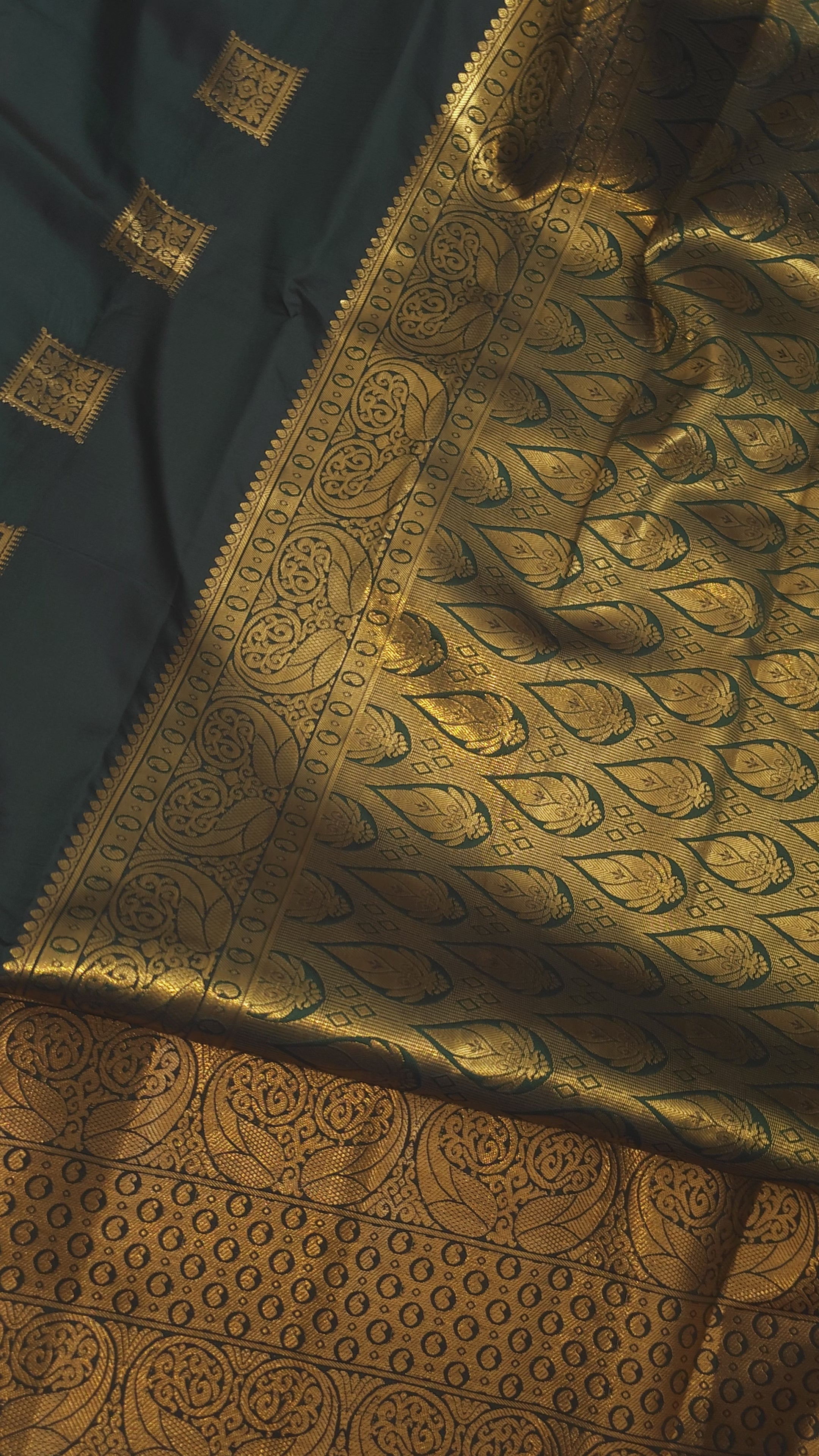 Golden Emerald Semi Silk
