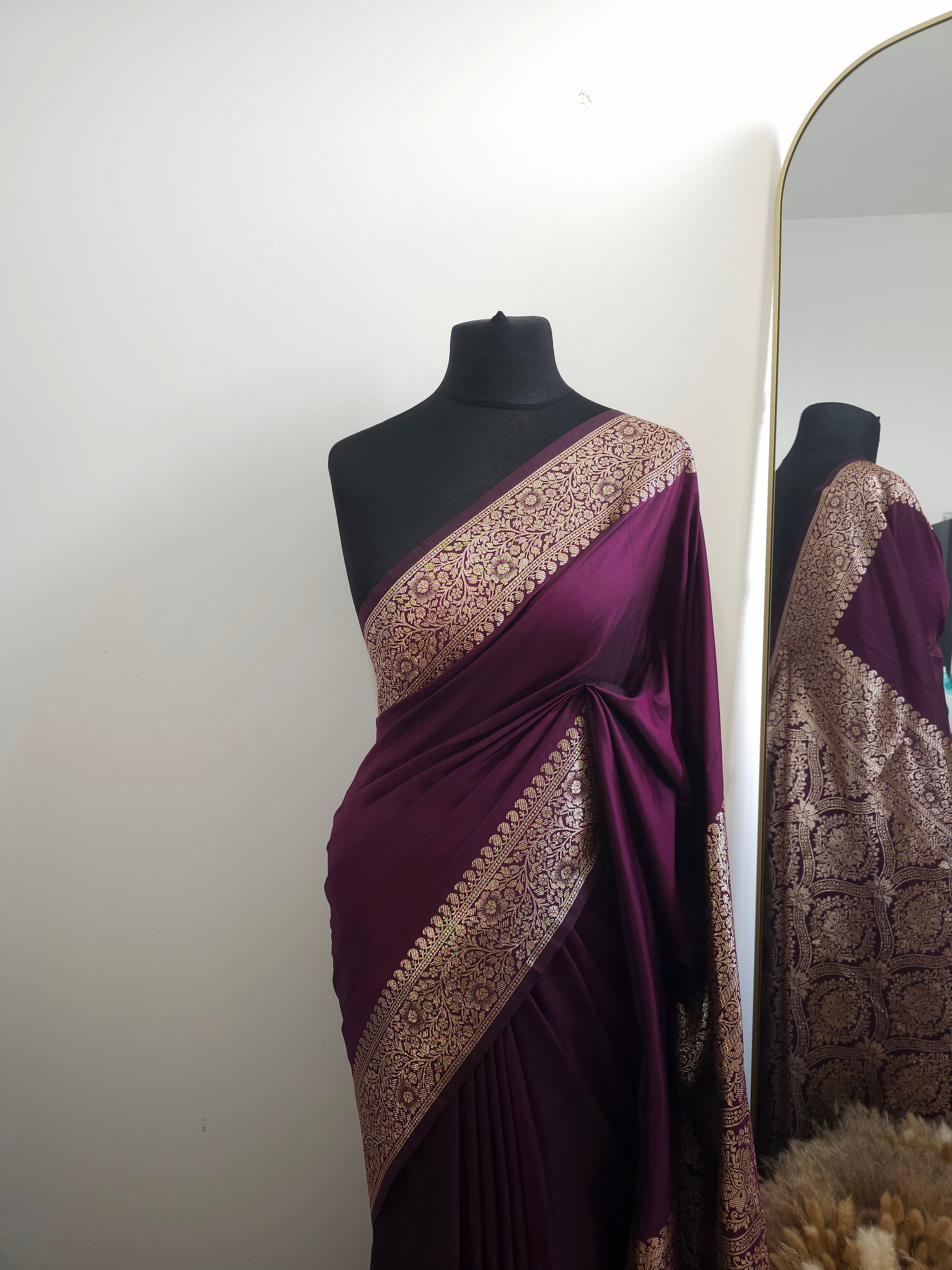 Rose Berry Soft Silk